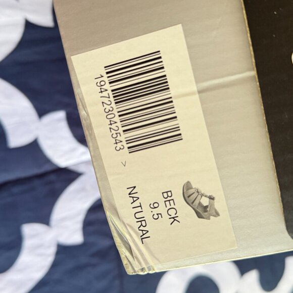 GOOD CHOICE Womens Beige Flower Beck Toe Wedge Slip On Heeled Sandal sz 9.5 - Picture 8 of 8